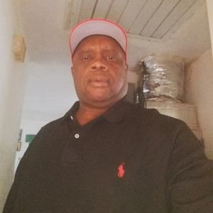 Meet your Posher, Lesley